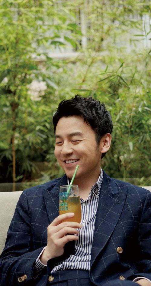 为了吃瓜他进娱乐圈红了,他意外踏入娱乐圈，一炮而红！